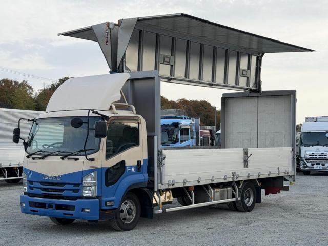 ISUZU FORWARD 2015