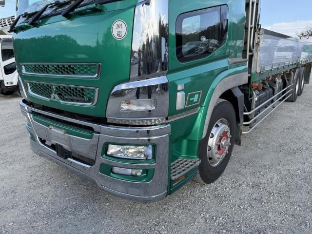 MITSUBISHI FUSOU SUPER GREAT 2016