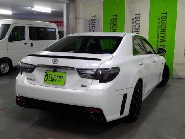 TOYOTA MARK X 2013