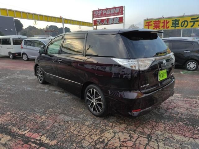 TOYOTA ESTIMA 2015
