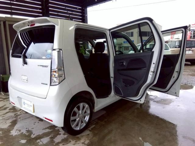 SUZUKI WAGON R STINGRAY 4WD 2013