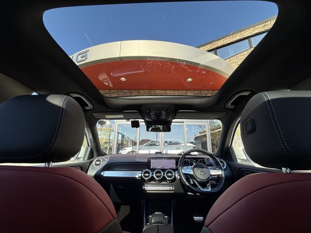 MERCEDES BENZ MERCEDES BENZ GLB 2023