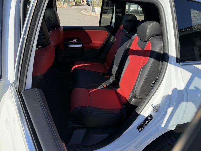 MERCEDES BENZ MERCEDES BENZ GLB 2023