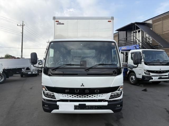 MITSUBISHI CANTER 2025