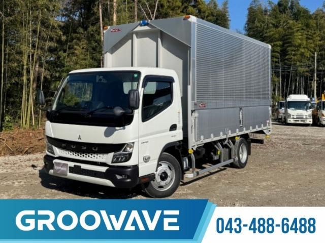 MITSUBISHI CANTER 2025