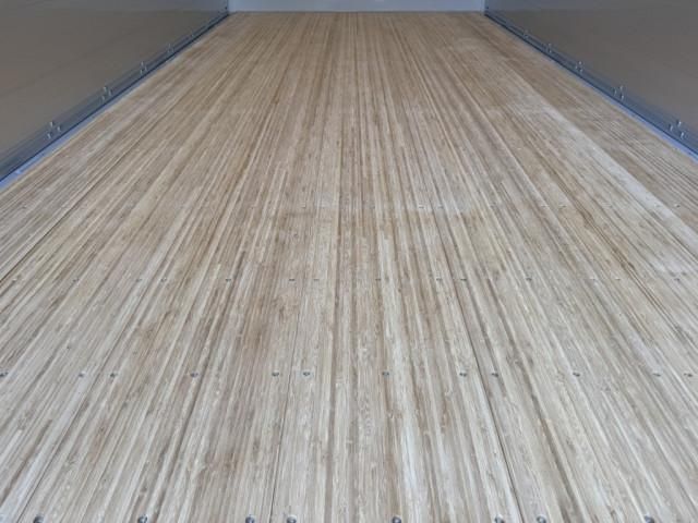 MITSUBISHI CANTER 2025