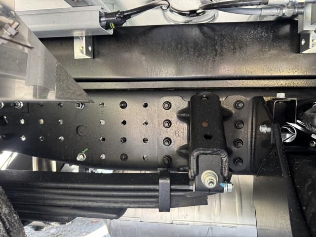 MITSUBISHI CANTER 2025