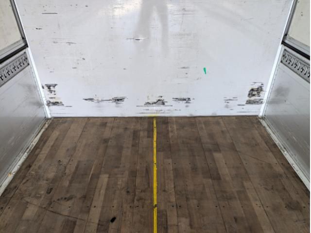 NISSAN DIESEL Quon 2020