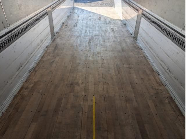 NISSAN DIESEL Quon 2020