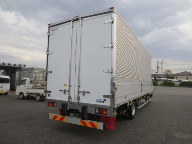 MITSUBISHI FUSOU FIGHTER 2018