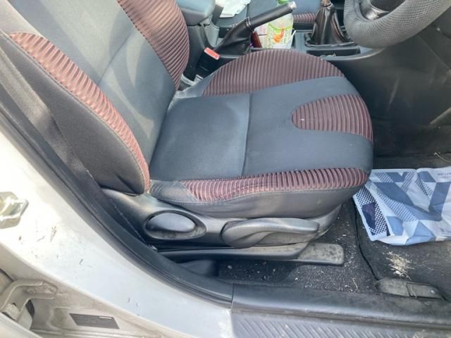 MAZDA AXELA SPORTS 2005