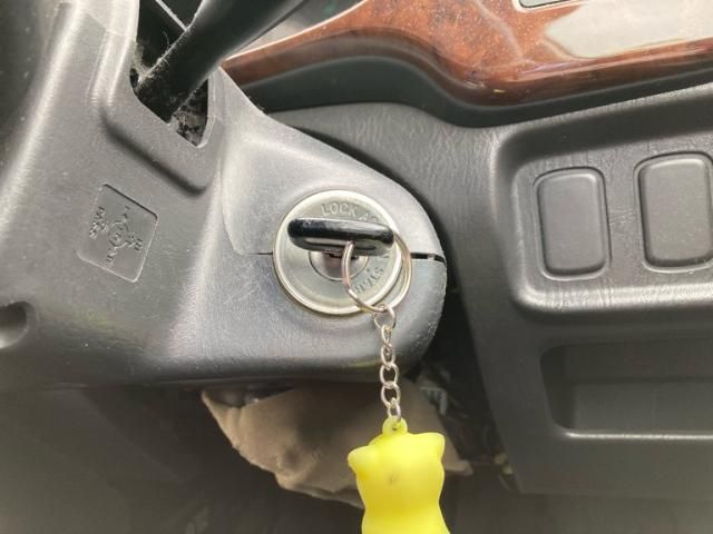 DAIHATSU MIRA GINO 1999