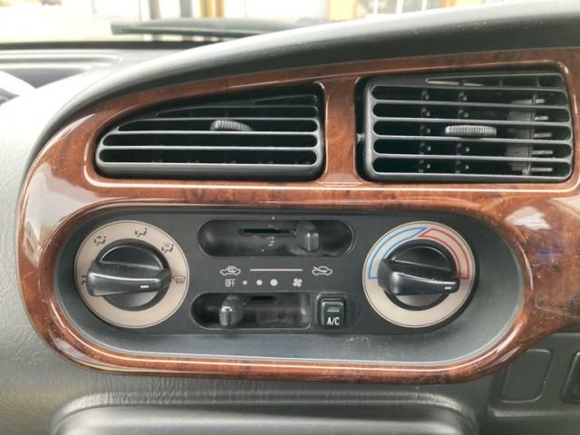 DAIHATSU MIRA GINO 1999