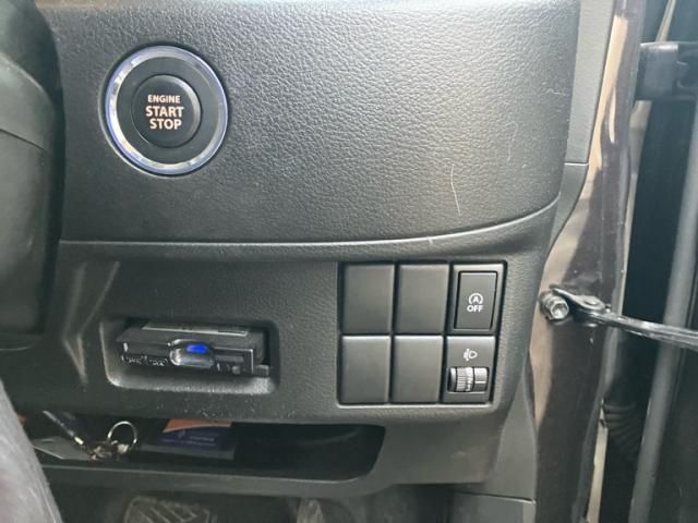 SUZUKI Spacia 4WD 2017