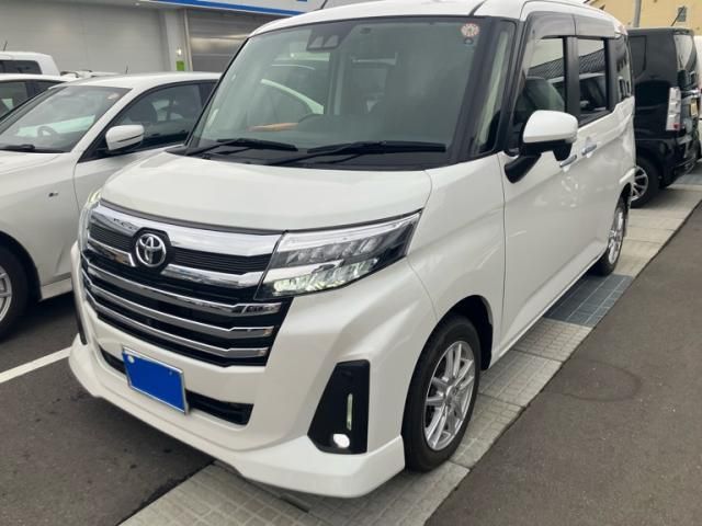 TOYOTA ROOMY 4WD 2023