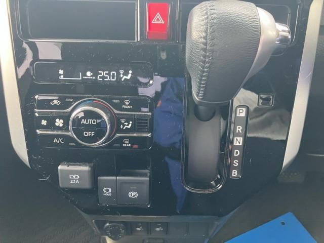 TOYOTA ROOMY 4WD 2023