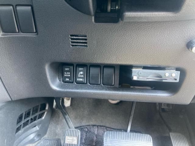 NISSAN ELGRAND 2007