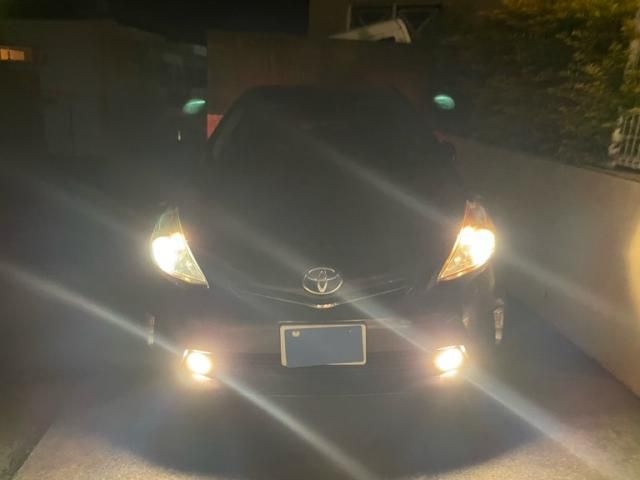 TOYOTA PRIUS Alpha 2014