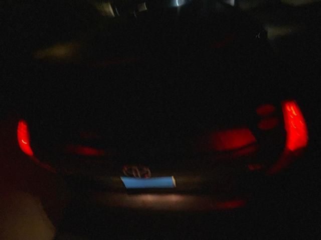 TOYOTA PRIUS Alpha 2014