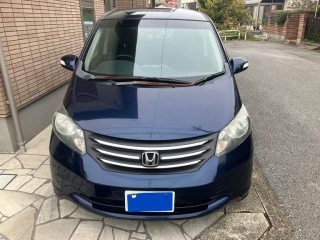 HONDA FREED 2011