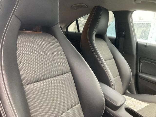 MERCEDES BENZ MERCEDES BENZ CLA class 2019