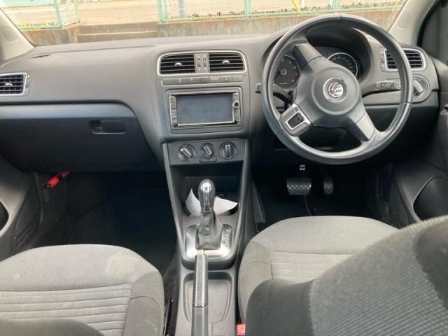 VOLKSWAGEN VOLKSWAGEN POLO 2014