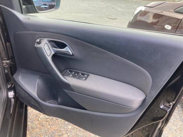 VOLKSWAGEN VOLKSWAGEN POLO 2014