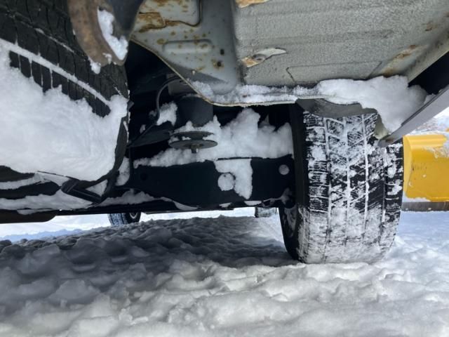 NISSAN ELGRAND  4WD 2005