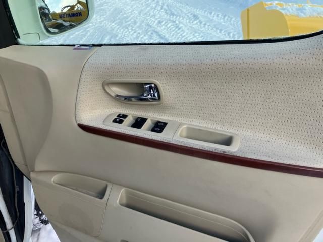 NISSAN ELGRAND  4WD 2005