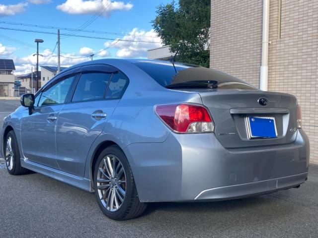 SUBARU IMPREZA G4 4WD 2013