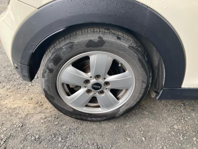 BMW BMW MINI COOPER D 2016