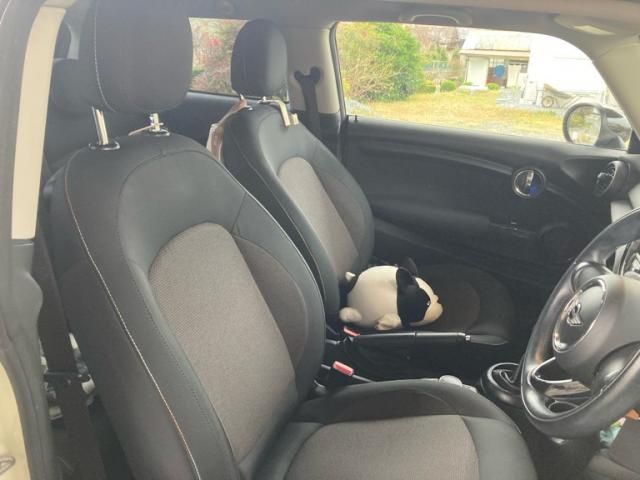 BMW BMW MINI COOPER D 2016