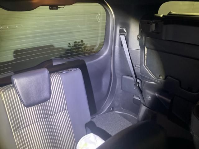 TOYOTA NOAH HYBRID 2020