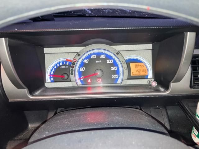 HONDA ZEST SPARK 2012