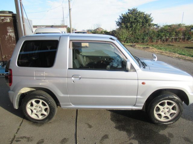 MITSUBISHI PAJERO MINI 4WD 2006