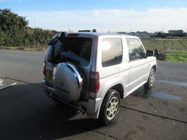 MITSUBISHI PAJERO MINI 4WD 2006