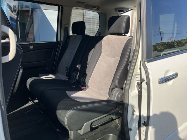 NISSAN SERENA  S-HYBRID 2013