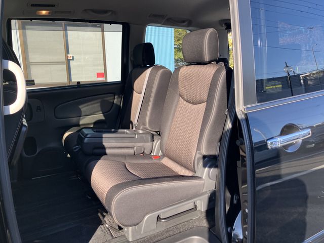 NISSAN SERENA  S-HYBRID 2014