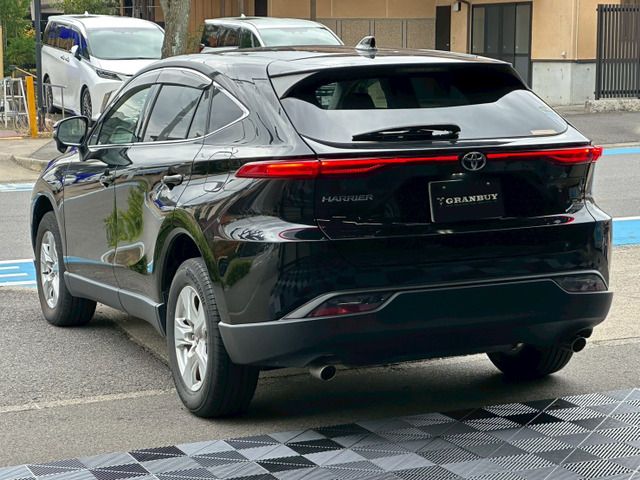 TOYOTA HARRIER 2WD 2021