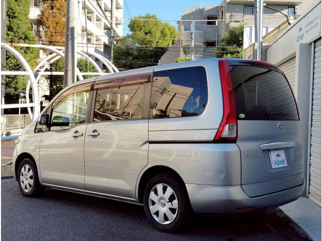 NISSAN SERENA  WG 2006