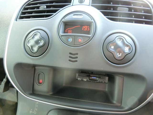 RENAULT RENAULT KANGOO 2017