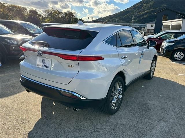 TOYOTA HARRIER HYBRID 2024