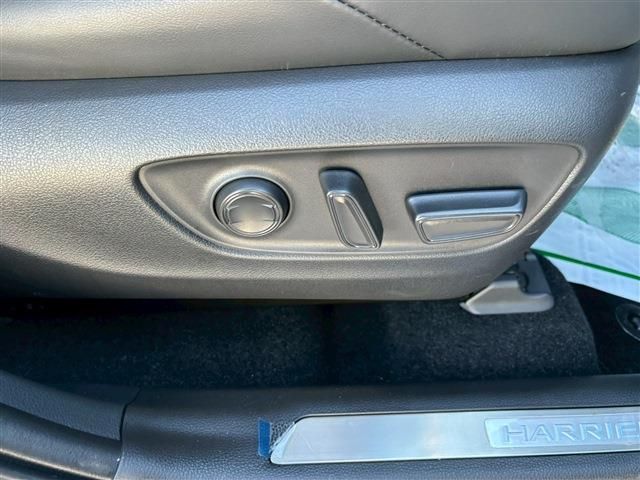 TOYOTA HARRIER HYBRID 2024