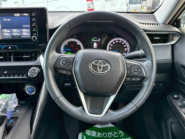 TOYOTA HARRIER HYBRID 2022