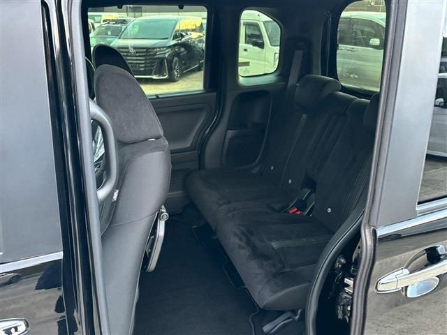 HONDA N BOX CUSTOM 2022