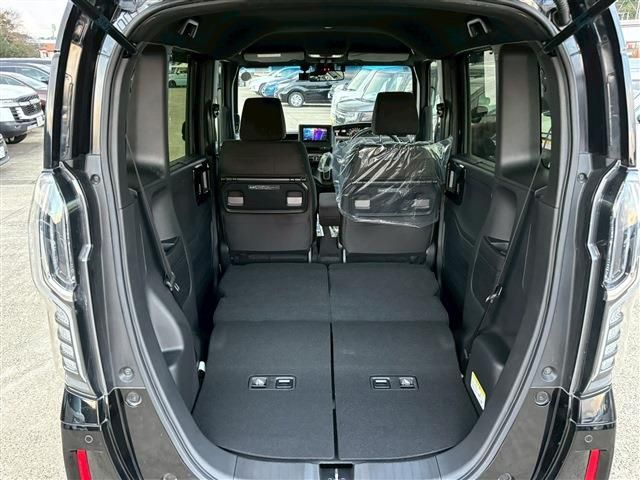 HONDA N BOX CUSTOM 2022