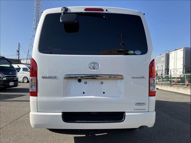 TOYOTA HIACE van 2WD 2019