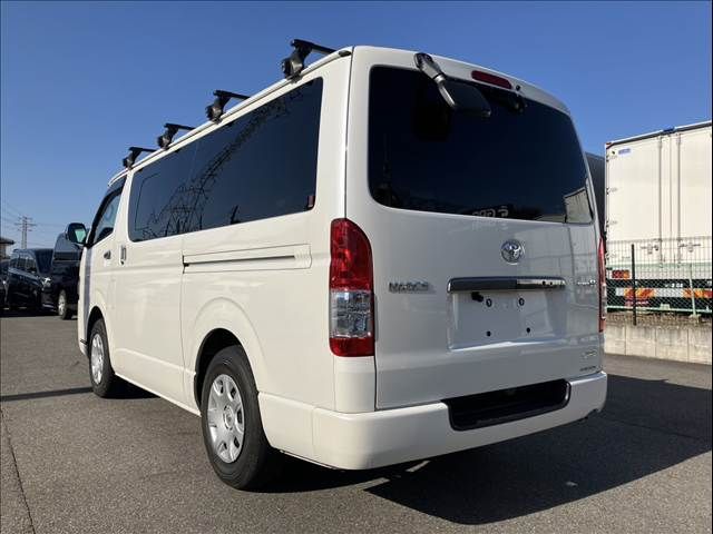 TOYOTA HIACE van 2WD 2019