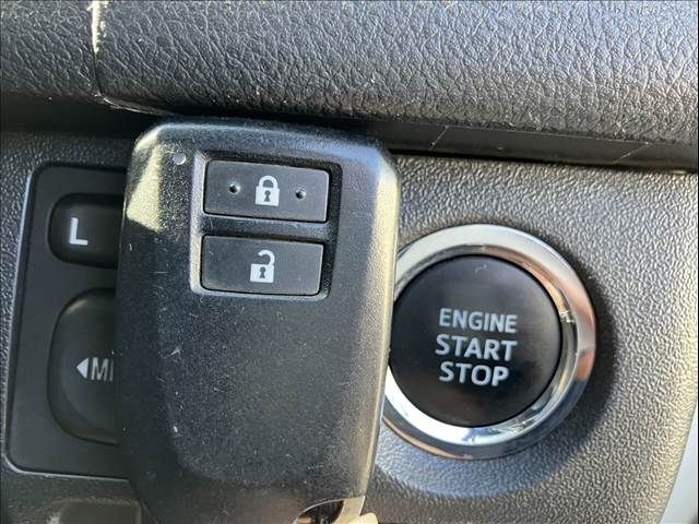 TOYOTA HIACE van 2WD 2019