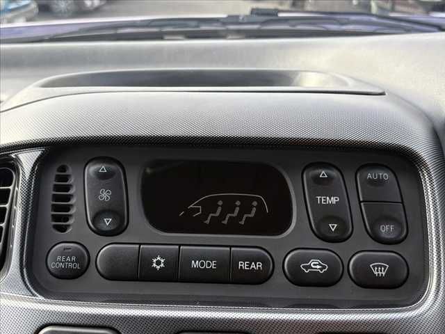 MITSUBISHI DELICA SPACE GEAR  4WD 2006